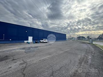 NEGOZIO A CASTEL MELLA