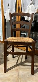 Sedia in legno con seduta in paglia