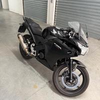 MOTO HONDA CBR 125 R