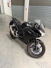 MOTO HONDA CBR 125 R