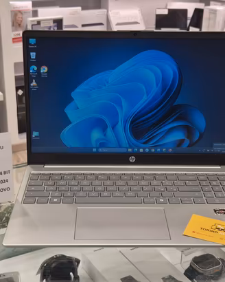 HP LAPTOP 15 - RYZEN 3 7320U - 8/ 512GB - PROMO