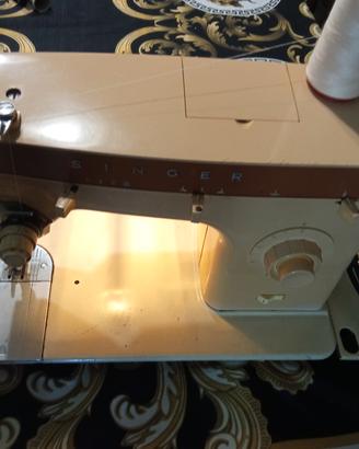 macchina da cucire  vintage 