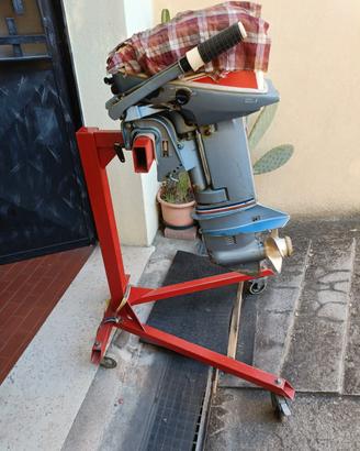 Carrello porta motore