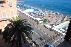 In centro davanti al mare, 7 posti letto