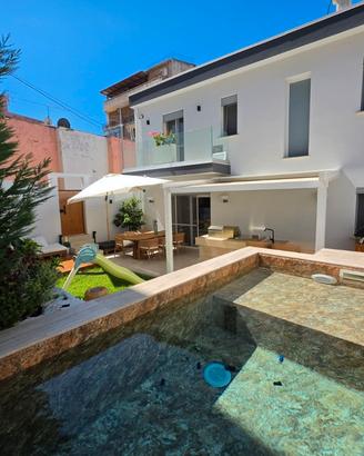 Villino Super Design Indipendente Con Giardino