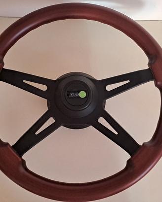 Volante d'epoca sportivo logo Fiat