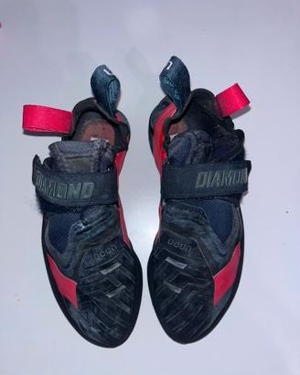 Ocún Diamond S taglia 42 – appena risuolate Vibram