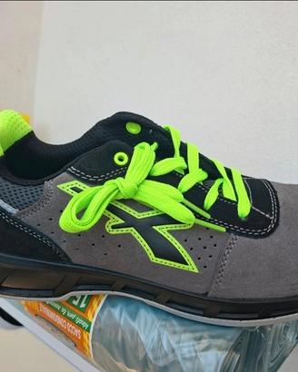 Upower scarpe n 44  basse nuove 