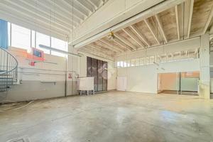 CAPANNONE A CERNUSCO SUL NAVIGLIO