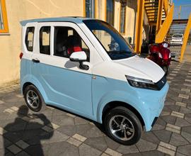 BEBETTA scooter cabinato anziani/disabili