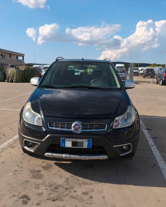 Fiat Sedici 2.0 MTJ 4X4 Emoticon