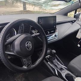 TOYOTA COROLLO HYBRID