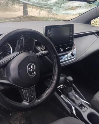 TOYOTA COROLLO HYBRID