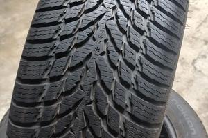 Gomme 215/60/17