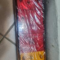 fanale posteriore iveco 
