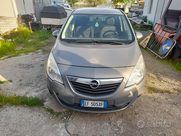 Opel meriva 40 mila km