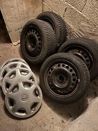 Cerchi Gomme invernali e Copricerchi Opel 5x110