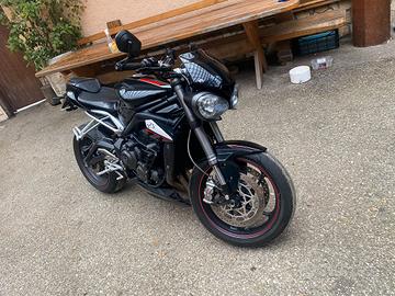 triumph speed triple