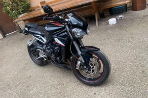 triumph speed triple