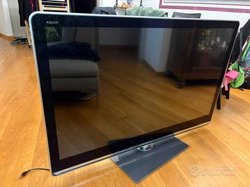 Tv Sharp Aquos 52 pollici