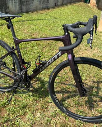 GRAVEL GIANT REVOLT ADVANCED 1 Carbon