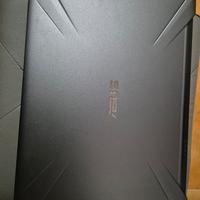 notebook ASUS 17 pollici