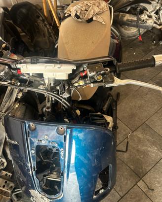 Ricambi VESPA GTS 250 IE