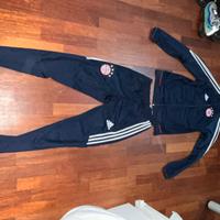 Tuta completa dell adidas , arsenal