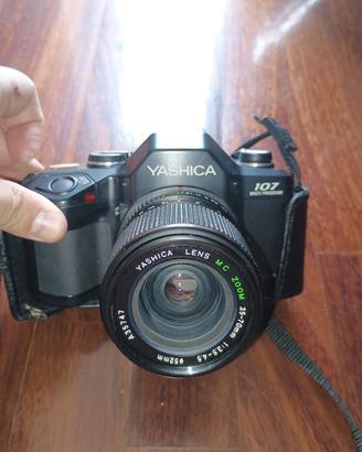 Reflex analogica Yashica 107 multiprogram