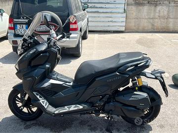 scooter kl brera 300 x