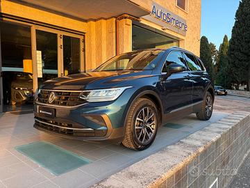 VOLKSWAGEN Tiguan 2.0 TDI 150 CV SCR DSG Life VI