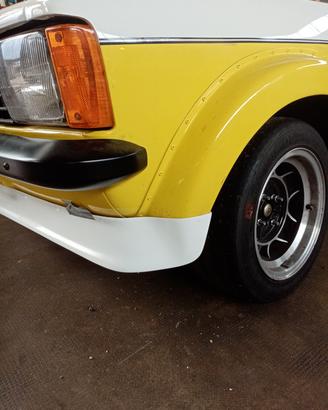 kit in vetroresina per auto storiche da rally