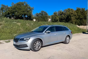 Skoda Superb Wagon 2.0 tdi evo Executive 150 CC