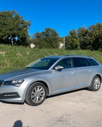 Skoda Superb Wagon 2.0 tdi evo Executive 150 CC