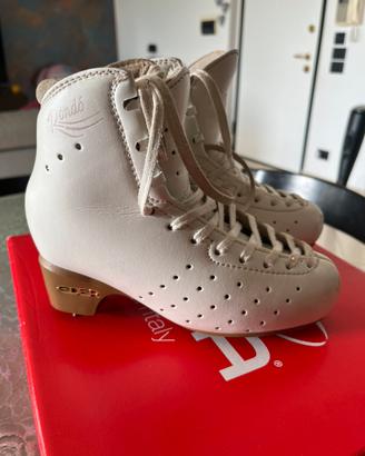 Stivaletto per pattinaggio artistico