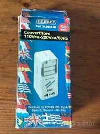 Convertitore di tensione da viaggio GBC, ideale pe