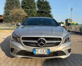 Mercedes-benz CLA 200 d Automatic Premium