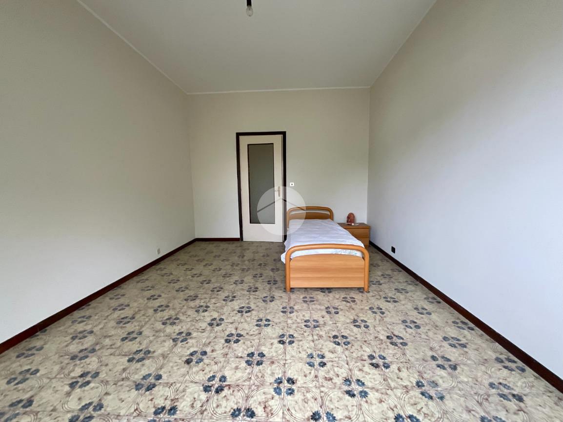 Apartment in Leini, Torino - Vista 4