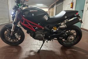 Ducati monster 796