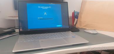 Notebook KUU 15,6" IPS | Intel i5, 8GB RAM |