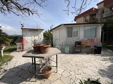 Baita/Chalet/Trullo Terracina