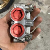 Pinza Magura 4 pistocini