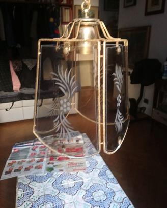 Lampadario lanterna vintage con vetri incisi