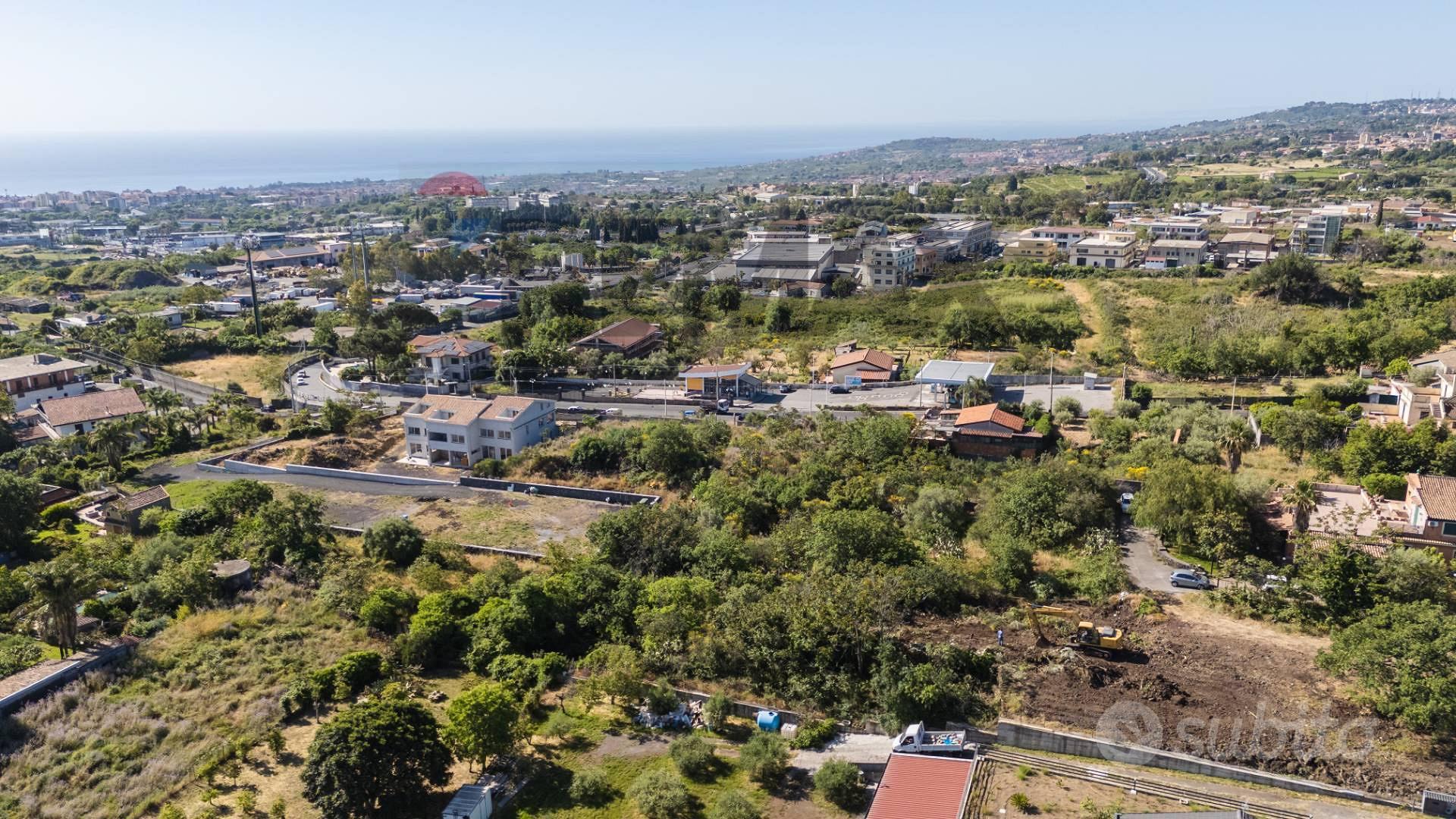 Terreno Edificabile - Aci Sant'Antonio - Vista 5