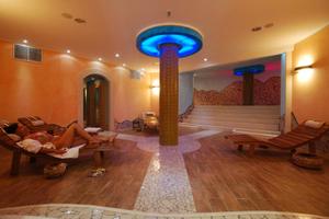Centro benessere in complesso residenziale Tortore