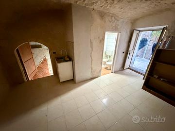 Monolocale Non Arredato