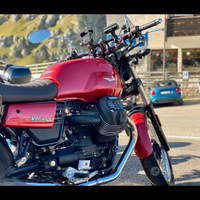 Moto Guzzi V7 III Special tanti accessori pochi km