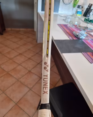 yonex  vcore 98 