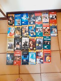 lotto di 30  cassette video vhs film particolari