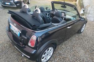 Mini 1.6 16V Cooper Cabrio